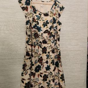 Floral dress. Used.